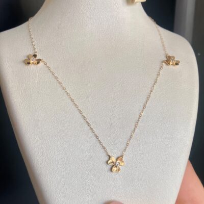 گردنبند سه گل شکوفه ونکلیف